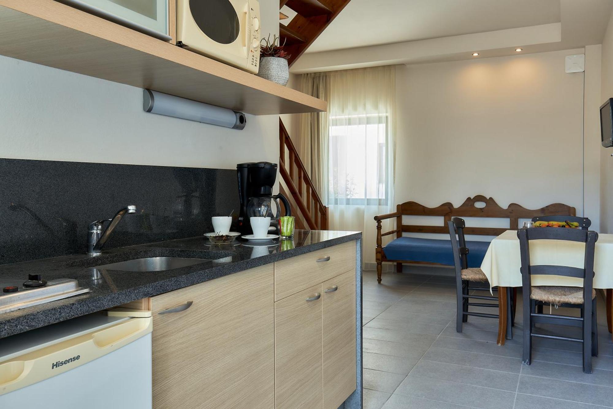 Creteco Hotel & Suites Gournes Gouvon Ngoại thất bức ảnh