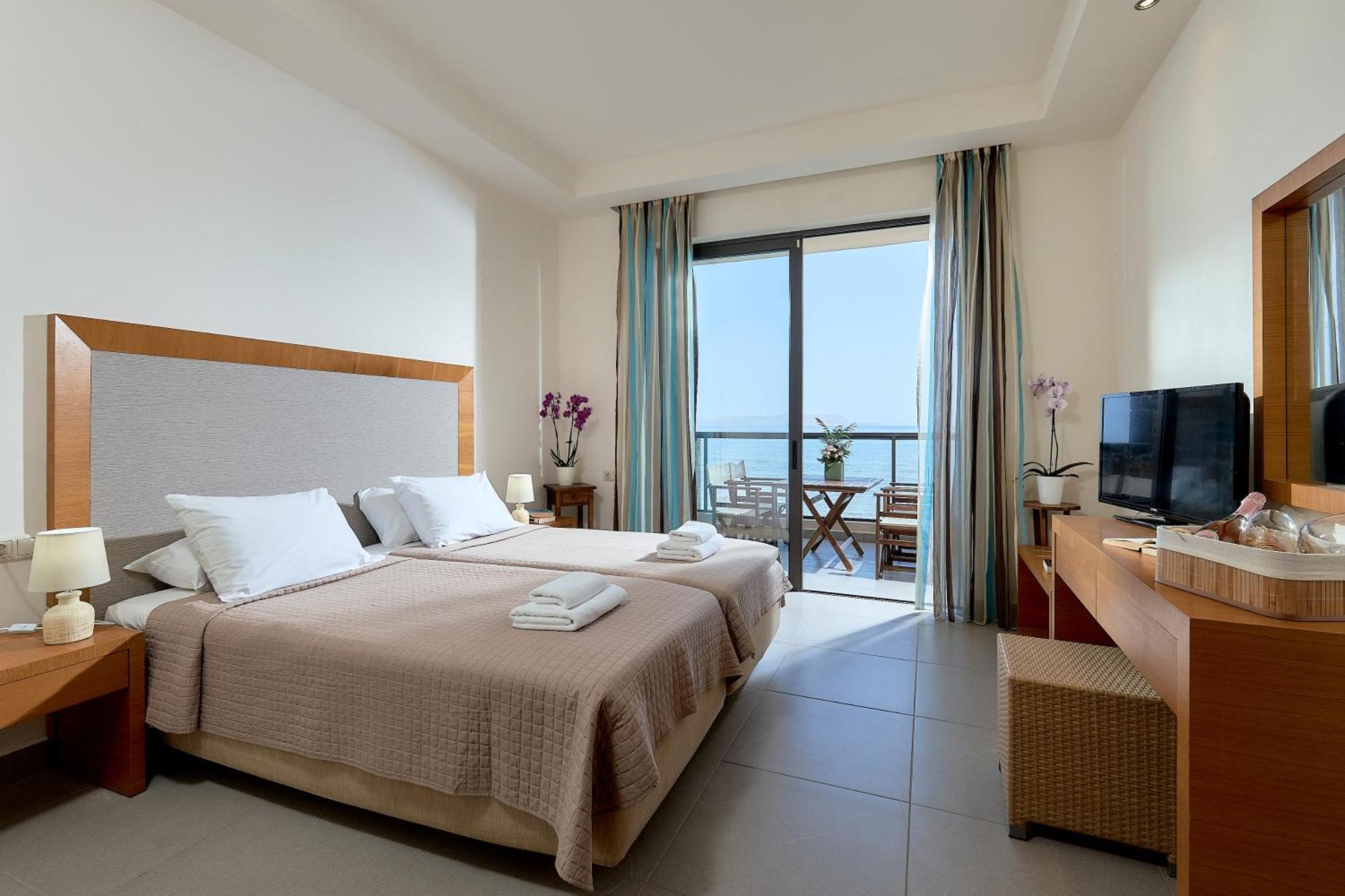 Creteco Hotel & Suites Gournes Gouvon Ngoại thất bức ảnh