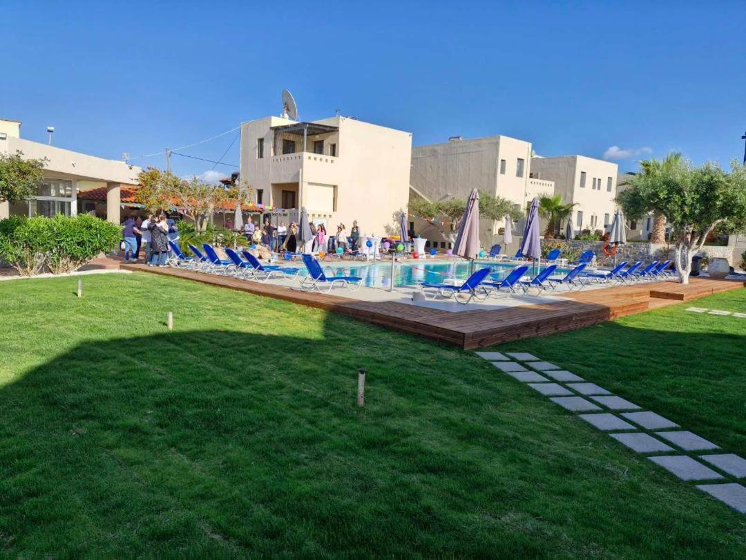 Creteco Hotel & Suites Gournes Gouvon Ngoại thất bức ảnh